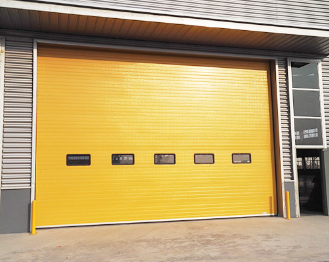 工業滑升（shēng）門